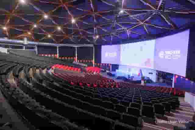 Auditorium 2000
