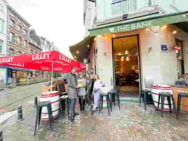 Bar