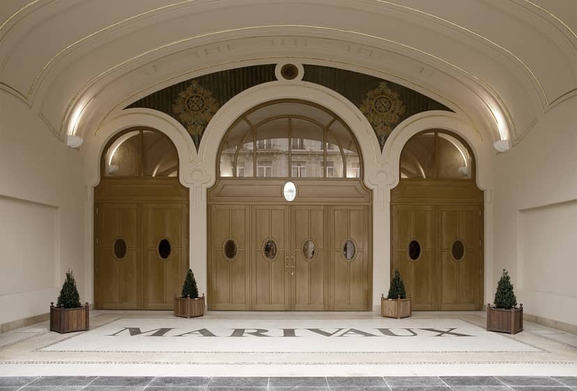 Fritz Lang at Hôtel Marivaux: Sophisticated entrance for executive board meetings and brand events.