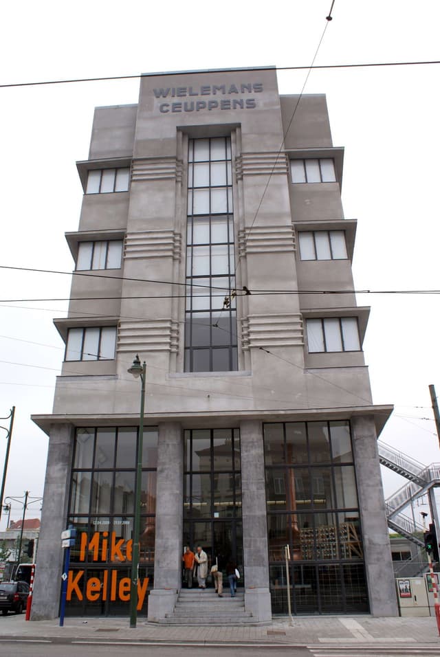 Modern art museum