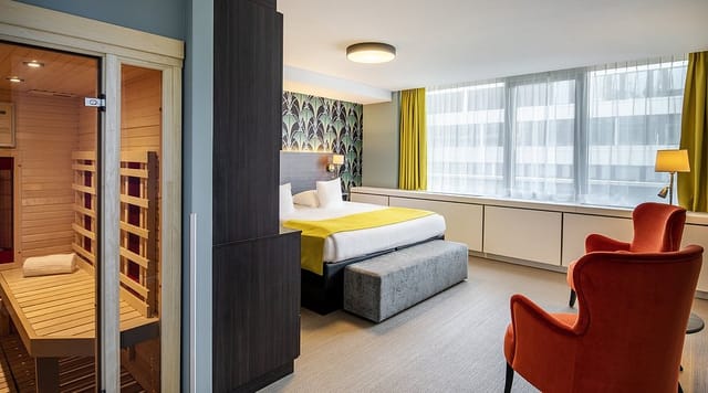 Thon Hotel EU premium suite with private sauna for VIP event accommodation and wellness luxury.