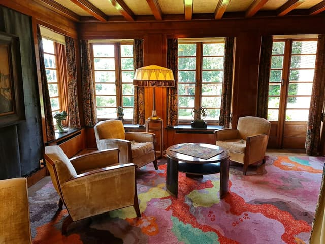 Van Buuren Museum & Gardens