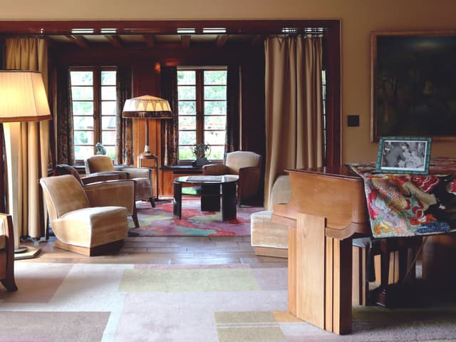 Van Buuren Museum & Gardens
