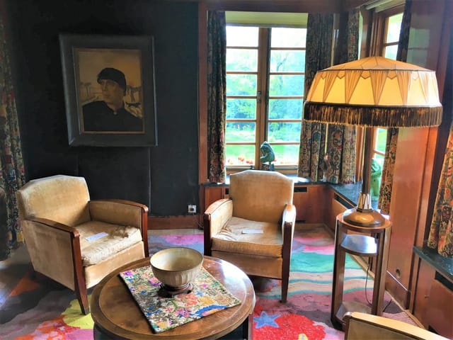 Elegant dining room in Van Buuren Museum for executive meetings and VIP event space rentals.
