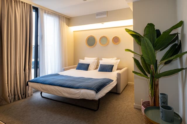 Suites