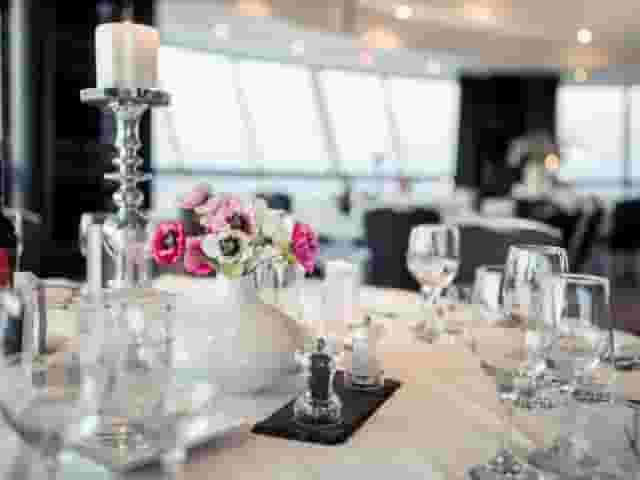 Diamond & Sky Lounge