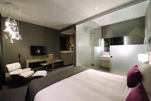 Room Jade