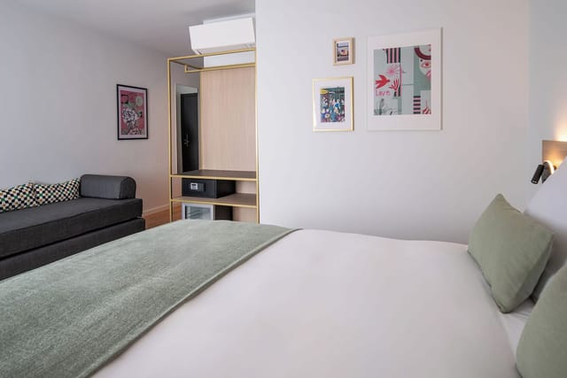 Jill Hotel Brussels exterior architecture, boutique hotel accommodation.