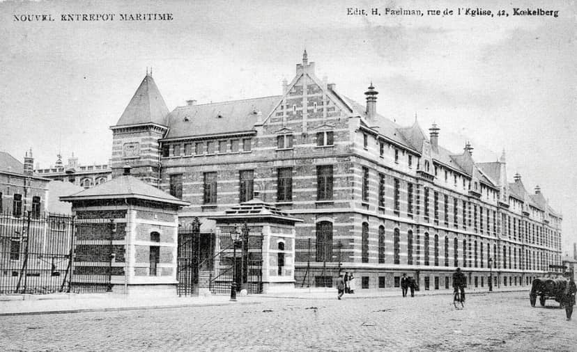 Hôtel des Douanes industrial venue for trade shows and exhibitions.