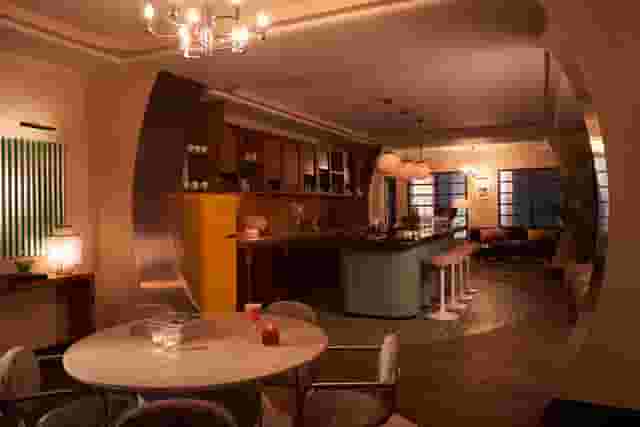Bar