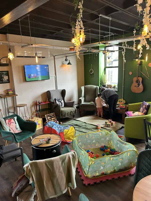 Live Room