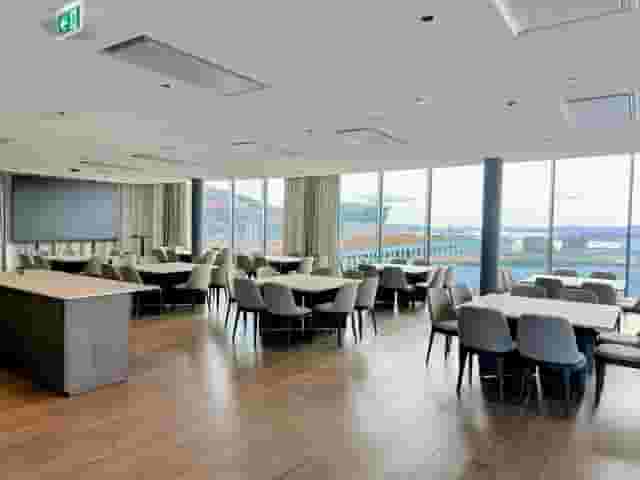 SIXA Lounge