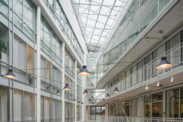 Light-filled atrium at Forskningsparken, ideal for corporate networking events and vendor showcases.