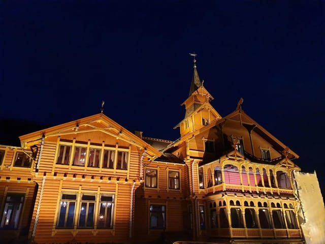 Scandic Holmenkollen Park historic suite for boutique corporate off-sites and incentive dinners.