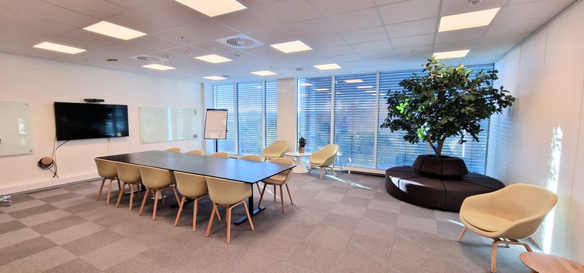 Boardroom with AV assets at eOffice Lysaker for collaborative strategy and business meetings.