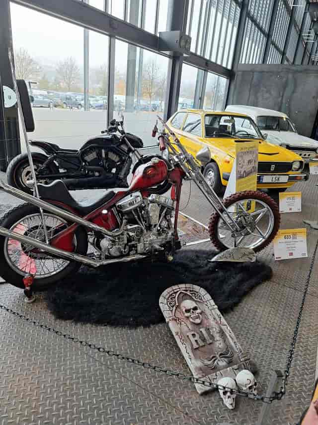 Vintage vehicle trade show exhibit at Studio Max, NOVA Spektrum experiential display.