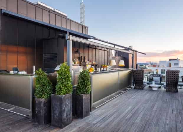 rooftop bar