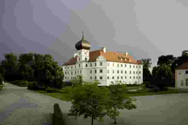 Seminar centre