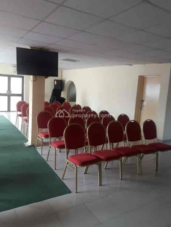 Victoria and Rebecca Seminar Room with theater-style seating for corporate meetings and events.