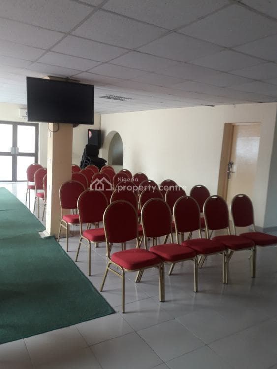 The Victoria and Rebecca Seminar Room