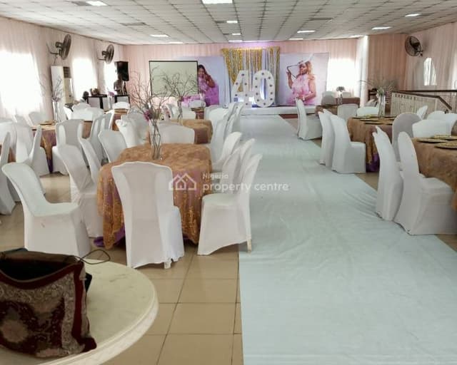 The Victoria and Rebecca Seminar Room
