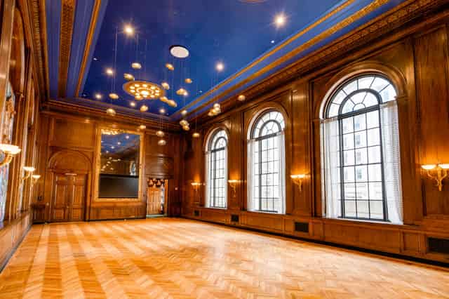 Duke and Duke Boardroom