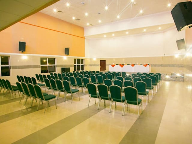 D PALMS AIRPORT HOTEL LAGOS