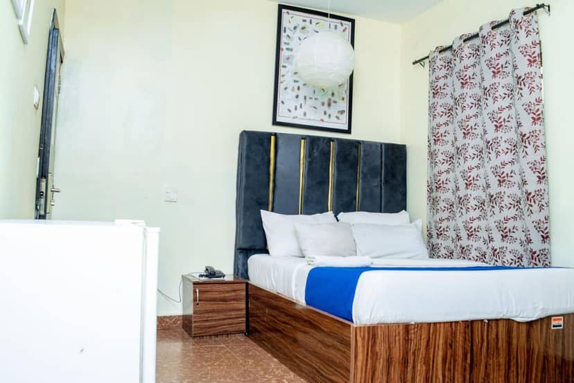 Budget-friendly executive guest room for overflow housing or basic event accommodations.