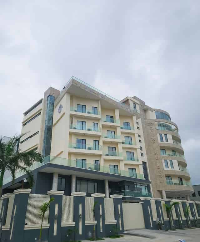 Signature Room