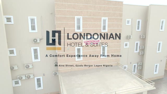 Londonian Hotel boutique suite for corporate meetings and budget-friendly off-site events.