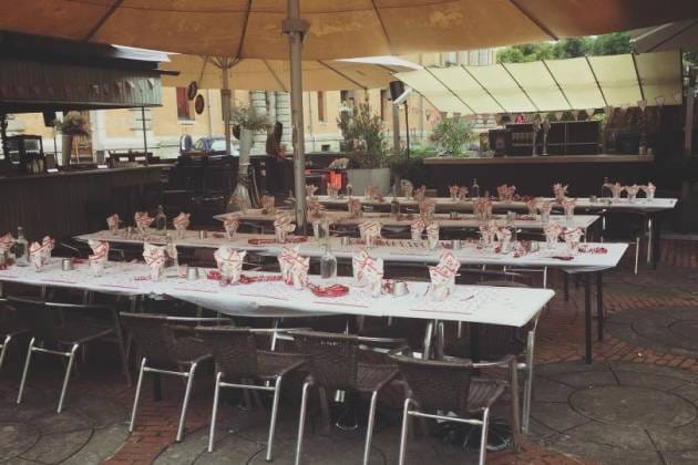 Lawo Terrasse banquet seating for outdoor casual dining events and corporate gatherings.