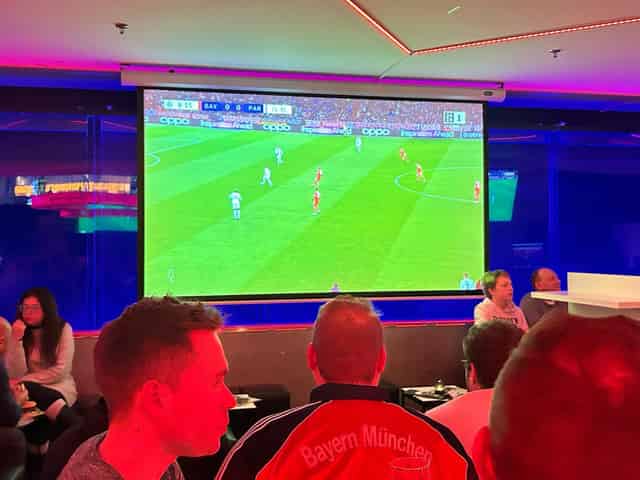 Public Viewing