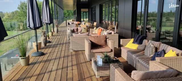 Royal Conference outdoor boardroom for networking and cocktail events.