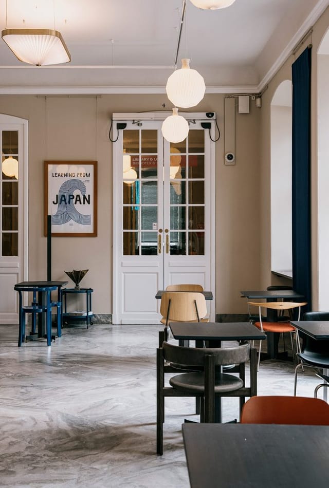 Café FORMAT at Designmuseum Danmark: versatile pre-function area for networking and small events.