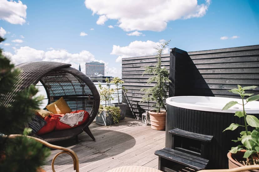 Babette Guldsmeden courtyard terrace for VIP hospitality events and incentive group networking.