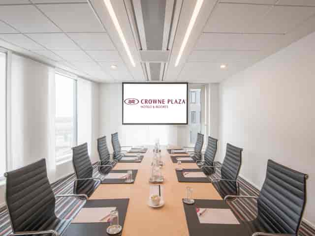 Professional boardroom at Crowne Plaza Copenhagen Towers, ideal for corporate meetings and events.