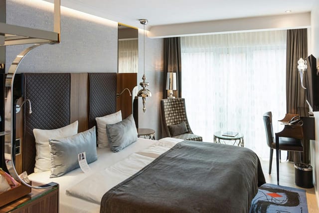 Tivoli - >Tivoli Hotel &amp; Congress Center</a>