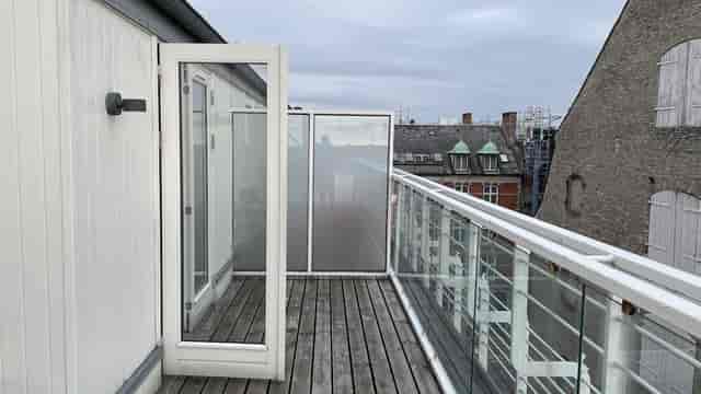Empty narrow balcony at Scandic Front Hotel, ideal for intimate outdoor event venue design.