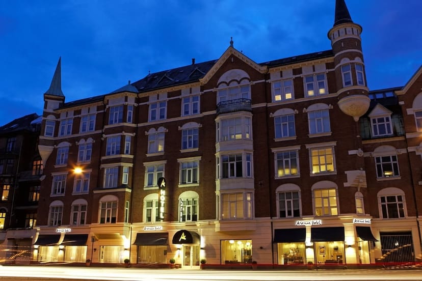 Hotel Hans boutique venue for luxury corporate retreats and professional board meetings.