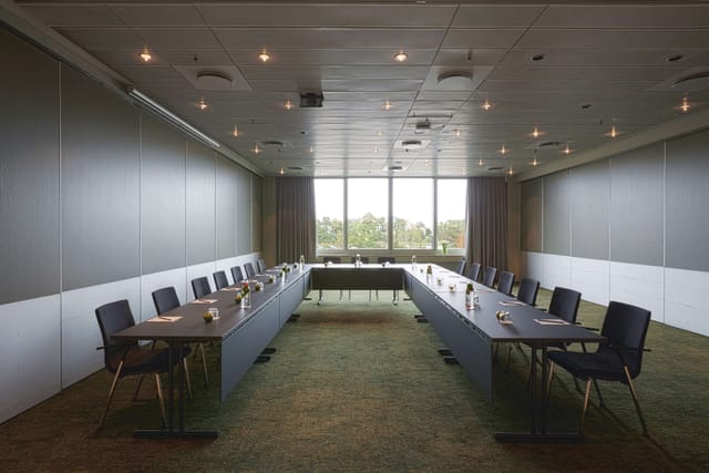 U-shaped meeting room at Radisson Blu Scandinavia Copenhagen for board meetings and workshops.