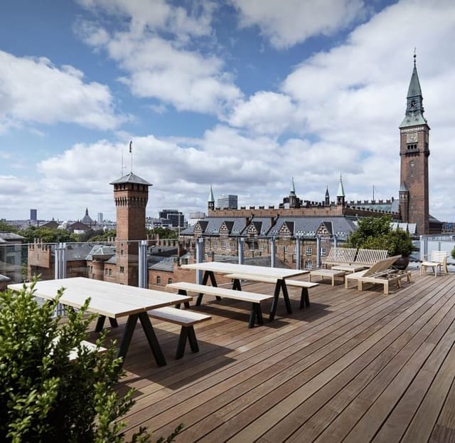 Rooftop terrace bar at Hotel Danmark for corporate networking events and cocktail receptions.