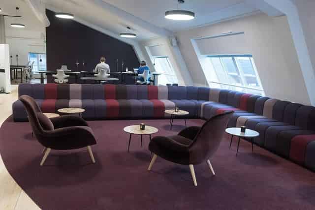 business lounge