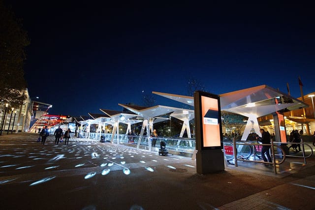 Viparis exhibition hall with modern lighting for high-traffic outdoor events and brand activations.