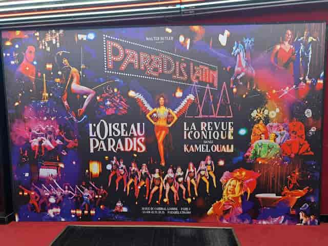 Nicco's Bar at Paradis Latin, a theatrical venue for gala evenings and corporate events in Paris.