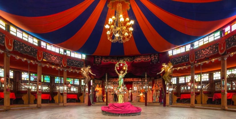 Musée des Arts Forains: Immersive venue for experiential galas and themed events.