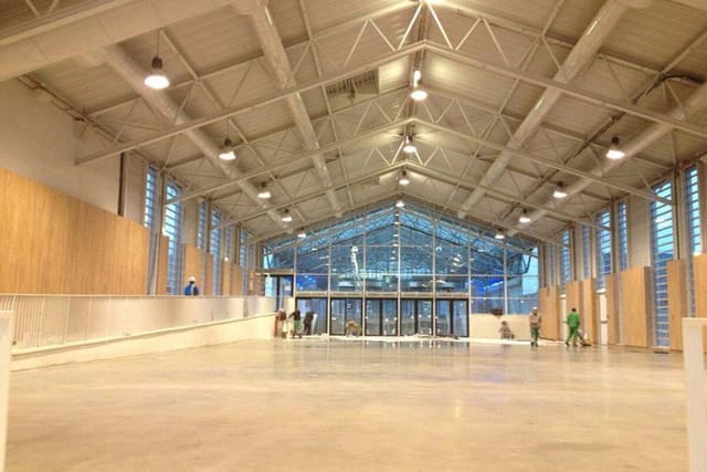 Industrial Hall 5B event venue: customizable blank canvas space for corporate trade shows.