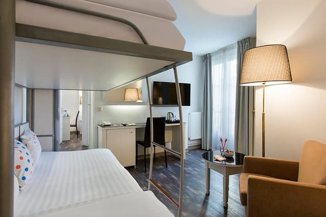 Suites