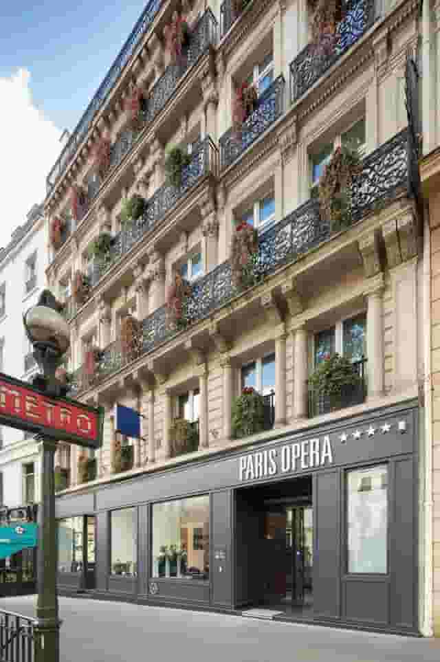 Montmartre Meeting Room