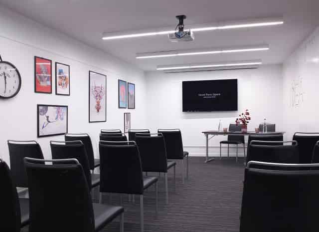 Montmartre Meeting Room