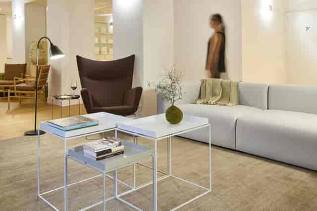 Executive room lounge with modern furniture for VIP corporate events and networking.